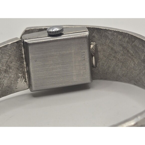 Working Vintage 17 Jewels Pilgrim Bracelet Peek A Boo Mechanical Watch main image 4